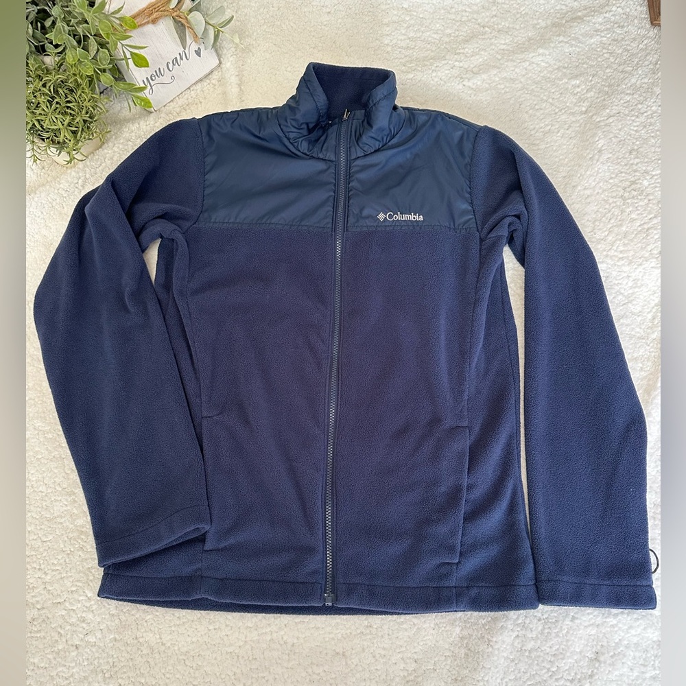 Columbia boys fleece jacket. Size XL 18/20.